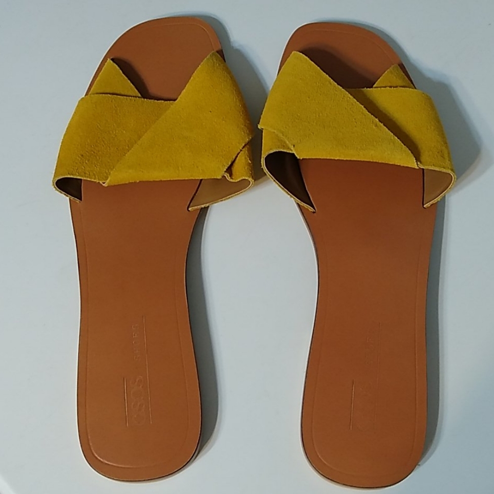 Asos Favoured Leather Slide Size 7 UK